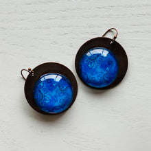 Load image into Gallery viewer, Round Copper Earrings with Glass - Mughal Flowers