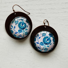 Load image into Gallery viewer, Round Copper Earrings with Glass - Chintz