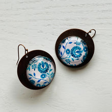 Load image into Gallery viewer, Round Copper Earrings with Glass - Chintz