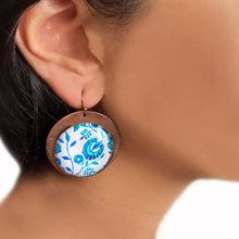 Load image into Gallery viewer, Round Copper Earrings with Glass - Chintz