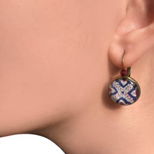 Load image into Gallery viewer, 18 mm Round Lever Back With Beads - Mughal Motifs - Red Blue