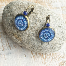 Load image into Gallery viewer, 18 mm Round Lever Back With Beads - Nature Inspired Art - Blue Spiral
