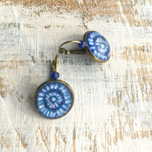 Load image into Gallery viewer, 18 mm Round Lever Back With Beads - Nature Inspired Art - Blue Spiral
