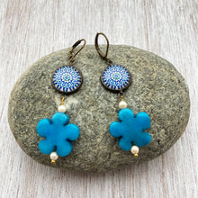 Load image into Gallery viewer, Hanging Earrings with Flowery Beads - Islamic Pattern