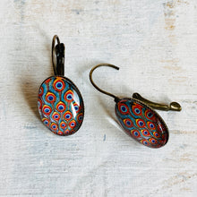 Load image into Gallery viewer, 18 mm Oval Lever Back - Peacock Gateway details, City Palace, Jaipur