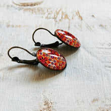 Load image into Gallery viewer, 18 mm Oval Lever Back - Mirror work, Gujarat