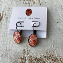 Load image into Gallery viewer, 18 mm Oval Lever Back - Mirror work, Gujarat