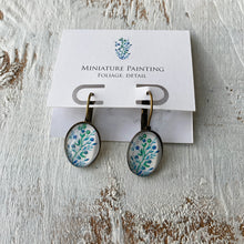 Load image into Gallery viewer, 18 mm Oval Lever Back - Miniature Painting - Foliage Detail -Multi Flower Blue