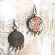 Load image into Gallery viewer, Balis with semiprecious stone - Naqashi - Kashmir, Gulhazara