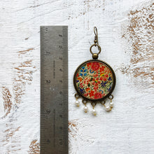 Load image into Gallery viewer, Balis with semiprecious stone - Naqashi - Kashmir, Gulhazara