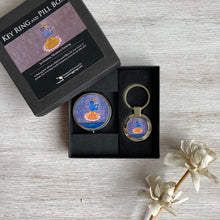 Load image into Gallery viewer, Gift Set - Key ring and Pill Box - Krishna