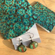 Load image into Gallery viewer, Gift Pouch Set Of 2 With Gift Tags - Naqashi Kashmir Green