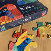 Load image into Gallery viewer, Jigsaw Puzzle 20 Pieces - Gond Hen and Rooster