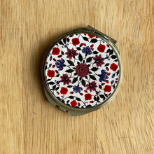 Load image into Gallery viewer, Mirror - Kings Quarters Ceiling