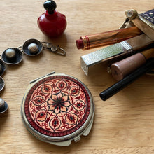 Load image into Gallery viewer, Mirror - Queens Quarters