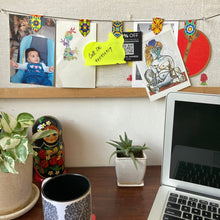 Load image into Gallery viewer, Magnetic Toran - Mumbai V T