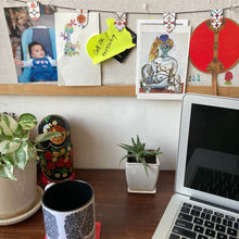 Load image into Gallery viewer, Magnetic Toran - Taj