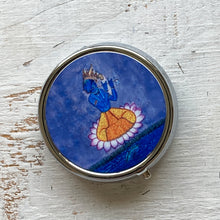 Load image into Gallery viewer, Pill Box Round - Krishna