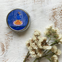 Load image into Gallery viewer, Pill Box Round - Krishna