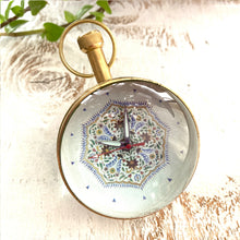 Load image into Gallery viewer, Paper Weight Clock - Painted Medallion - Amer Fort, Jaipur