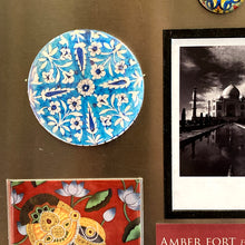 Load image into Gallery viewer, Fridge Magnet Round - Blue Pottery