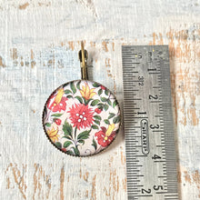 Load image into Gallery viewer, 25 mm Round Lever Back - Kaurali Palace Ceiling