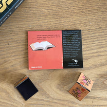 Load image into Gallery viewer, Magnetic Bookmarks set of 2 - Miniature - Flowers Beige