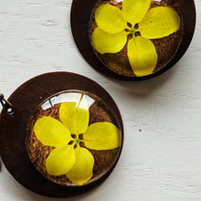 Load image into Gallery viewer, Round Copper Earrings with Glass - Laburnum