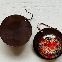 Load image into Gallery viewer, Round Copper Earrings with Glass - Naqashi