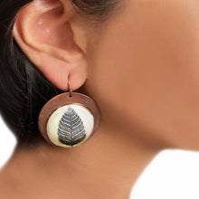 Load image into Gallery viewer, Round Copper Earrings with Glass - Patachitra Tree