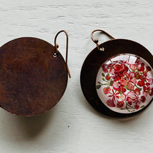 Load image into Gallery viewer, Round Copper Earrings with Glass - Gulmohar