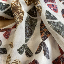 Load image into Gallery viewer, Infinity Scarf Chanderi - Fish Ajrakh