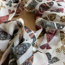 Load image into Gallery viewer, Infinity Scarf Chanderi - Fish Ajrakh
