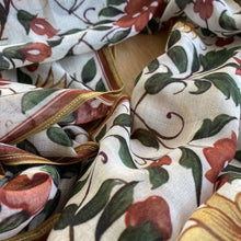 Load image into Gallery viewer, Scarf Chanderi - ۢMural, Karauli City Palace