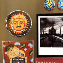 Load image into Gallery viewer, Fridge Magnet Round - Sun