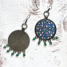 Load image into Gallery viewer, Balis with semiprecious stone - Lotus, Pichwai
