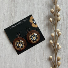 Load image into Gallery viewer, Round Copper Earrings with Glass - Mumbai Mintons Geometeric
