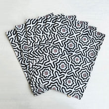 Load image into Gallery viewer, Place Mats - Mandana Black and White
