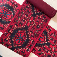 Load image into Gallery viewer, Table Runner - Aari 58 X 12 in
