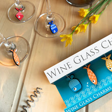 Load image into Gallery viewer, Wine Glass Charms - Fish
