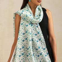 Load image into Gallery viewer, Scarf Chanderi - Himalayan, Wild Flowers
