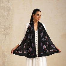 Load image into Gallery viewer, Cape Shrug - Birds Gond
