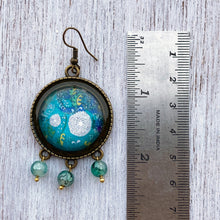 Load image into Gallery viewer, 30 mm Dangler with hand painted - Samudra
