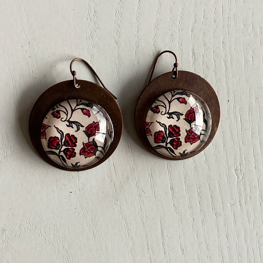 Round Copper Earrings with Glass - Poppy