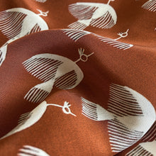 Load image into Gallery viewer, Scarf Crepe - Birds Warli
